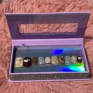 Do it like it’s pb & jelly press on nails